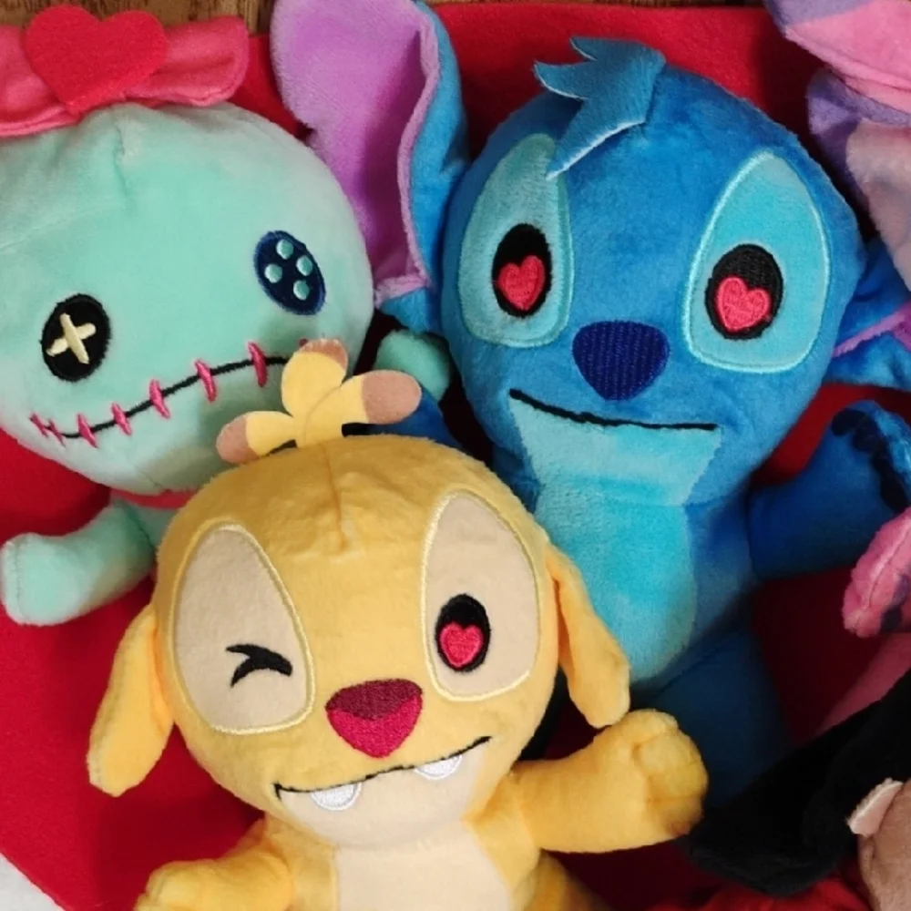 Disney Plush Bouquet with Stitch and Friends - Red, Blue, Pink, Yellow - Picture 3 of 4